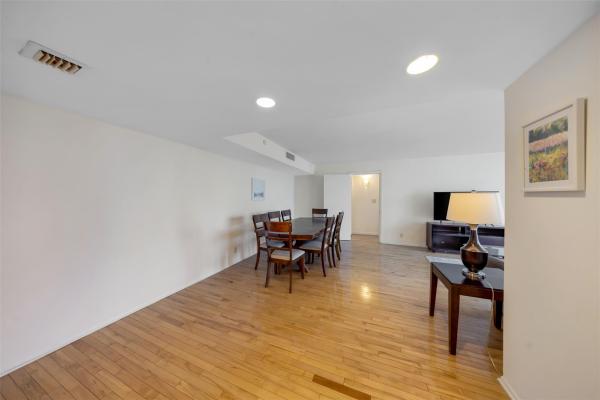 Tower At Biscayne Cove, 18181 NE 31st Ct #804, Aventura, Florida 33160, image 2