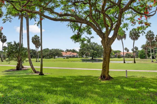Palm-Aire Country Club 6, 3960 Oaks Clubhouse Dr #110, Pompano Beach, Florida 33069, image 3
