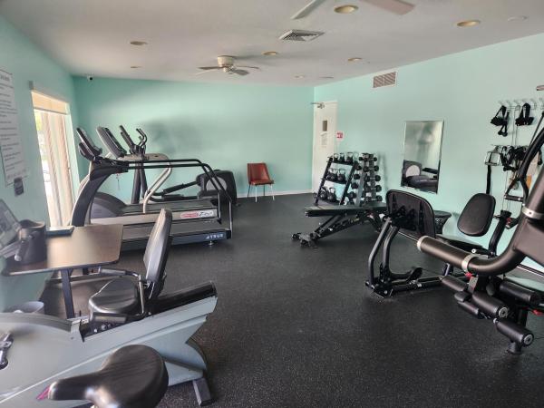Crystal Lake Golf Villas, 4741 NW 13th Ave, Deerfield Beach, Florida 33064, image 2
