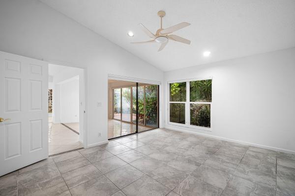 Green Glen 3 Kiowa At Indian Spring, 5635 Kiowa Cir, Boynton Beach, Florida 33437, image 1