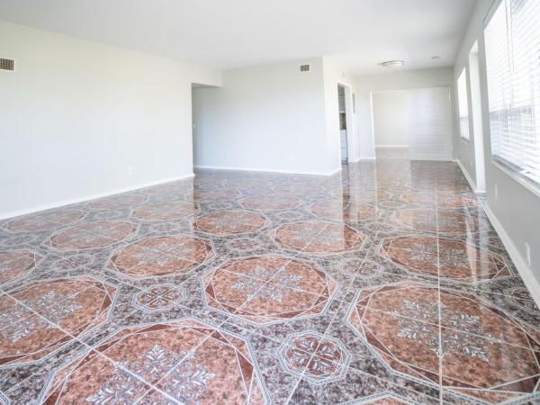 131 N Golfview Rd #4, Lake Worth Beach, Florida 33460, image 1