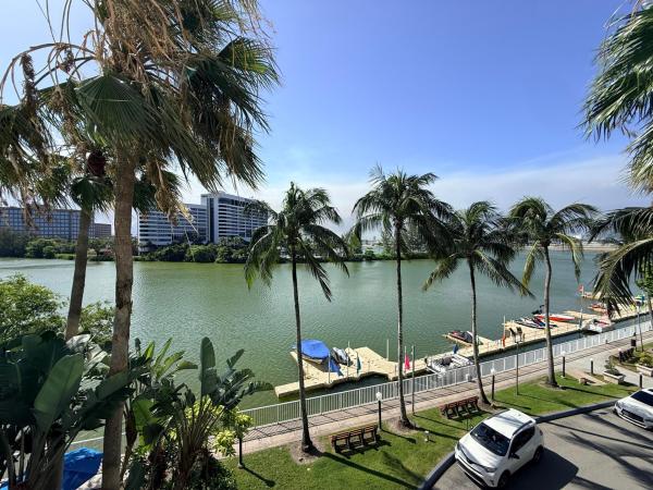 Blue Lagoon, 5077 NW 7th St #914, Miami, Florida 33126, image 1