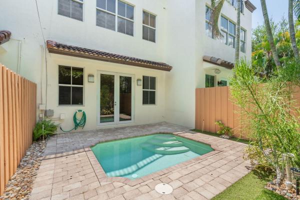 Coral Ridge, 1421 NE 26th Ave, Fort Lauderdale, Florida 33304, image 3