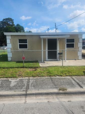 Fort Pierce Residential, 2504 Wilkins Ave, Fort Pierce, Florida 34947, image 3