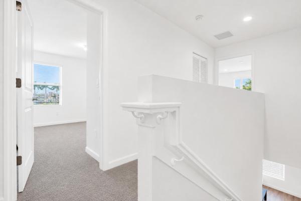 4246 Lagoon Shore Dr, Lake Worth, Florida 33467, image 2