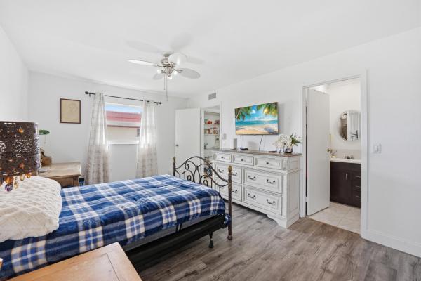 47 Saxony A, Delray Beach, Florida 33446, image 3