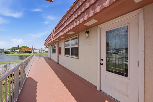 47 Saxony A, Delray Beach, Florida 33446, image 1