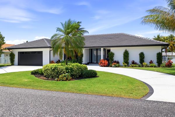 Palm Beach Isles, 1170 Fairview Ln, Riviera Beach, Florida 33404, image 1