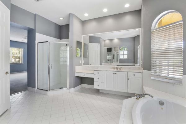 6370 Stonehurst Cir, Lake Worth, Florida 33467, image 3