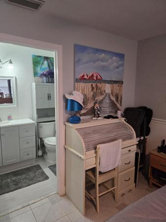 Counterpoint Estates, 1402 Denlow Ln, Royal Palm Beach, Florida 33411, image 1
