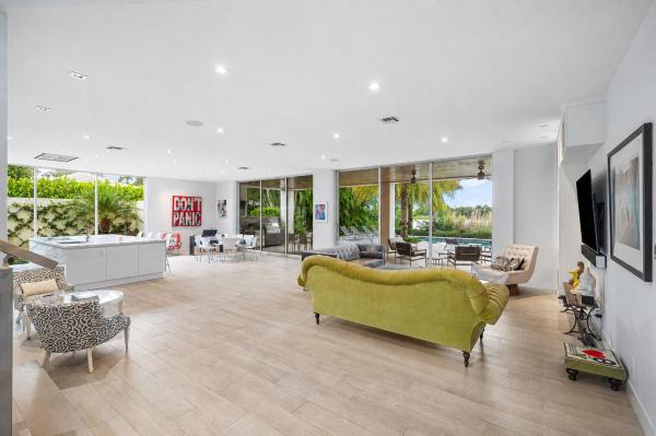 Totterdale, 1508 Lake Dr, Delray Beach, Florida 33444, image 1