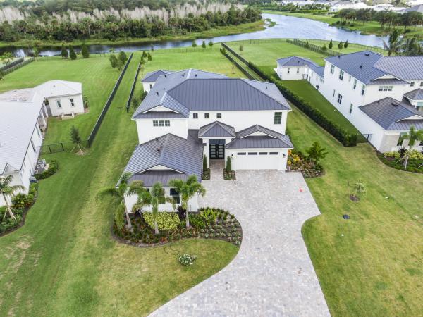 20037 SE Bridgewater Dr, Jupiter, Florida 33458, image 1