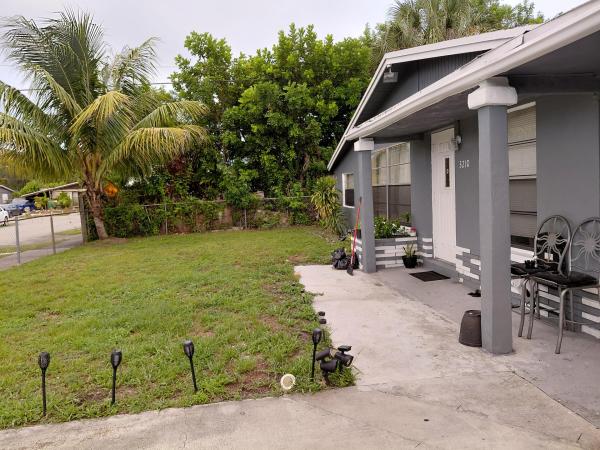 Westwood Park, 3210 NW 18th Pl, Lauderhill, Florida 33311, image 2