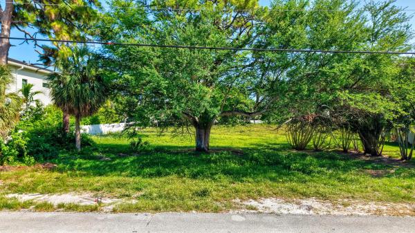 442 E Royal Palm Rd, Boca Raton, Florida 33432, image 1