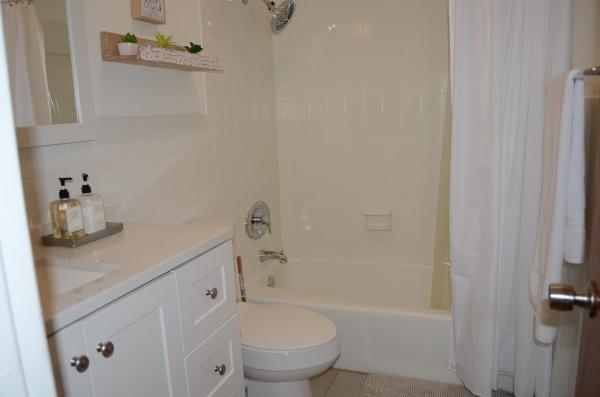 Tropical Beach, 1115 Hernando St #B, Fort Pierce, Florida 34949, image 3