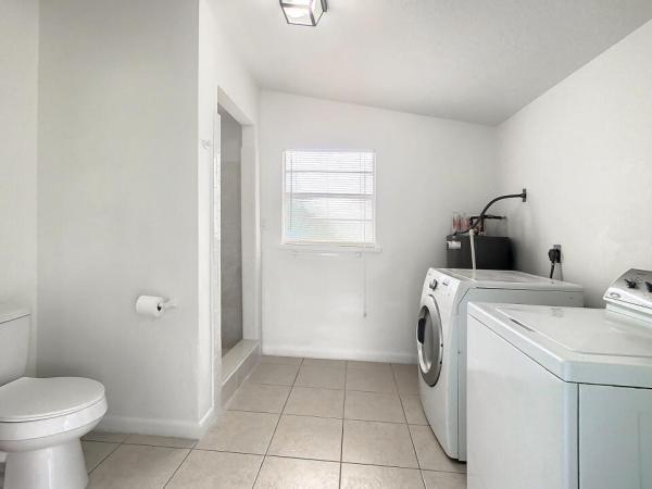 Tropical Beach, 1115 Hernando St #A, Fort Pierce, Florida 34949, image 1