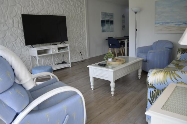 Tropical Beach, 1115 Hernando St #A, Fort Pierce, Florida 34949, image 2