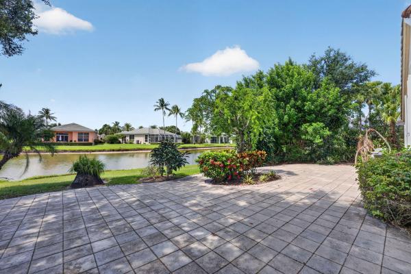 Sterling Lakes, 7622 Northport Dr, Boynton Beach, Florida 33472, image 2