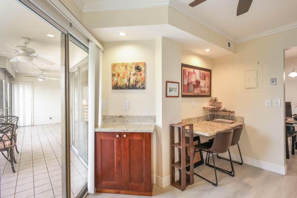 Poinciana Place 3, 3593 Birdie Dr #507, Lake Worth, Florida 33467, image 2