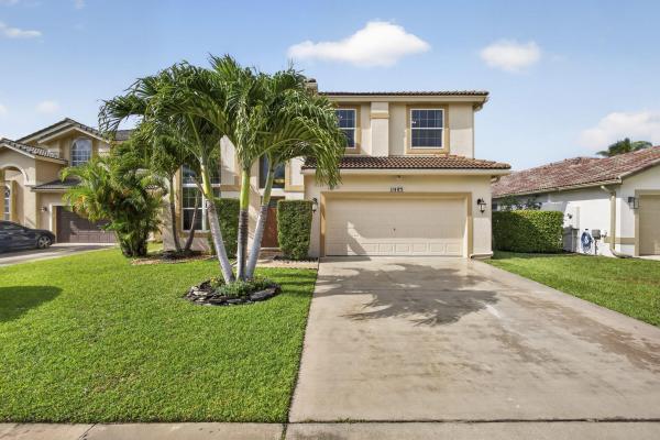 Harbor Cove, 11483 Beacon Pointe Ln, Wellington, Florida 33414, image 3