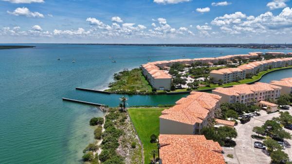 Harbour Isle East, 4 E Harbour Isle Dr #Ph04, Fort Pierce, Florida 34949, image 1
