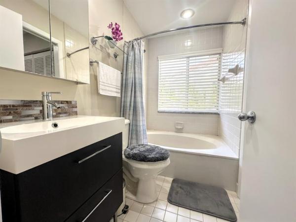 9202 NW 9th Ct, Plantation, Florida 33324, image 1