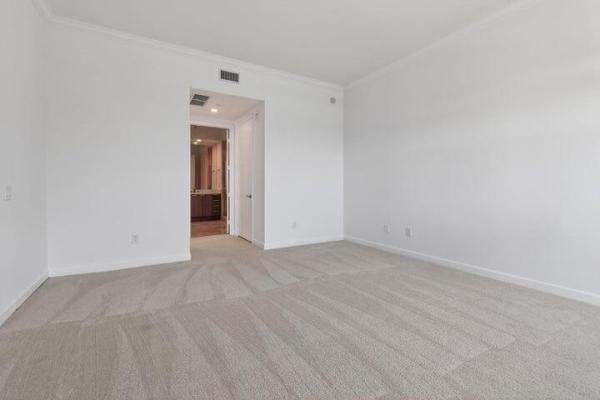 Marina Grande Club & Residences, 2650 Lake Shore Dr #106, Riviera Beach, Florida 33404, image 1