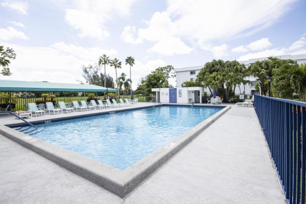 Hamlet At Poinciana Place, 6698 10th Ave N #109, Lake Worth, Florida 33467, image 2