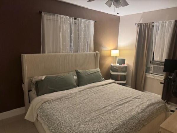 Aldens, 410 SW 7th St #1-2, Fort Lauderdale, Florida 33315, image 3