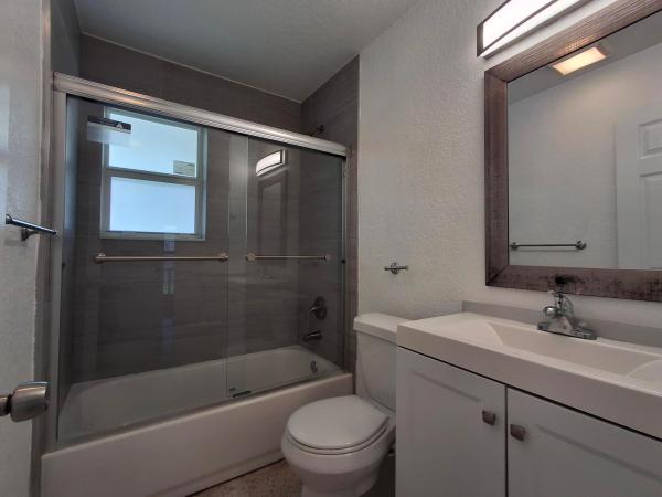 1624 NE 25th St #1-2, Wilton Manors, Florida 33305, image 3