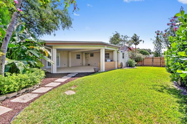 Palm Springs Village, 313 Poe Dr, Palm Springs, Florida 33461, image 1