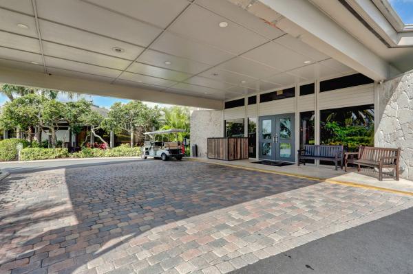Eastpointe Country Club, 6188 Celadon Cir, Palm Beach Gardens, Florida 33418, image 2