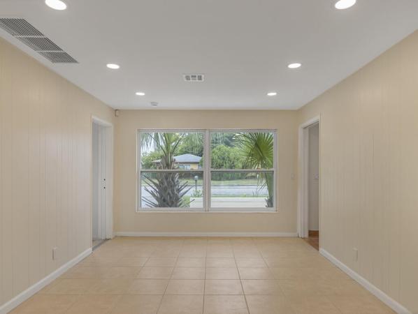 Park Manor, 371 W 34th St, Riviera Beach, Florida 33404, image 3