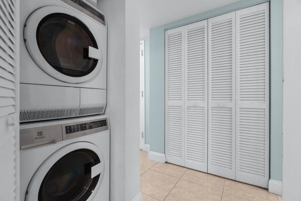 Renaissance Of Pompano Beach, 1361 S Ocean Blvd #303, Pompano Beach, Florida 33062, image 3