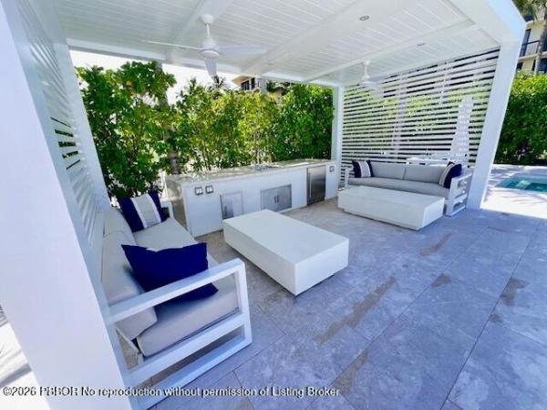 Carlyle House, 2773 S Ocean Blvd #4140, Palm Beach, Florida 33480, image 2