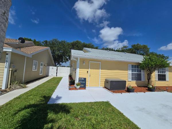 1530 Royal Forest Ct, West Palm Beach, Florida 33406, image 1