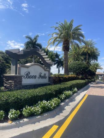 Majestic Pointe, 21527 Halstead Dr, Boca Raton, Florida 33428, image 1