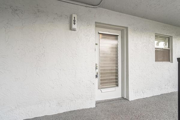 Holiday Springs, 3090 Holiday Springs Blvd #109, Margate, Florida 33063, image 2