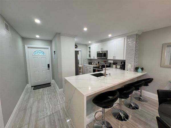 Sandalfoot South, 9780 Marina Blvd #415, Boca Raton, Florida 33428, image 2