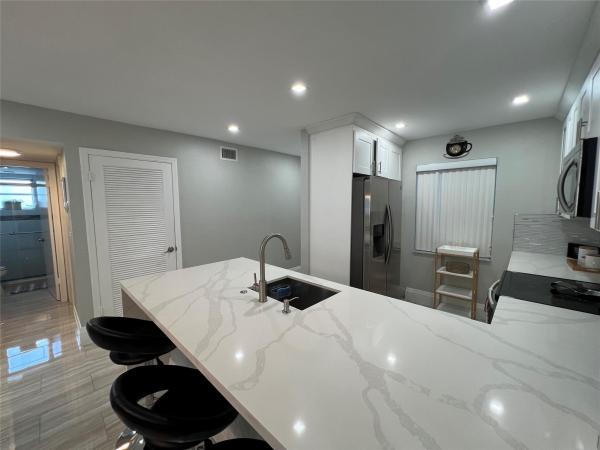 Sandalfoot South, 9780 Marina Blvd #415, Boca Raton, Florida 33428, image 1