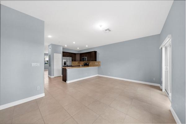 Charleston Commons, 5271 Ashley River Rd, West Palm Beach, Florida 33417, image 1