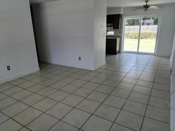 Bonnie Loch, 330 NW 38th St, Deerfield Beach, Florida 33064, image 3