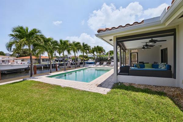 Pompano Isles, 2542 SE 10th St, Pompano Beach, Florida 33062, image 1