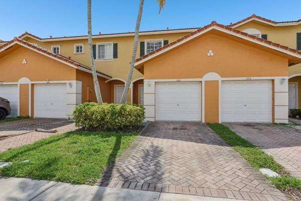 Monte Carlo, 560 Saint Tropez Ln, Margate, Florida 33068, image 2