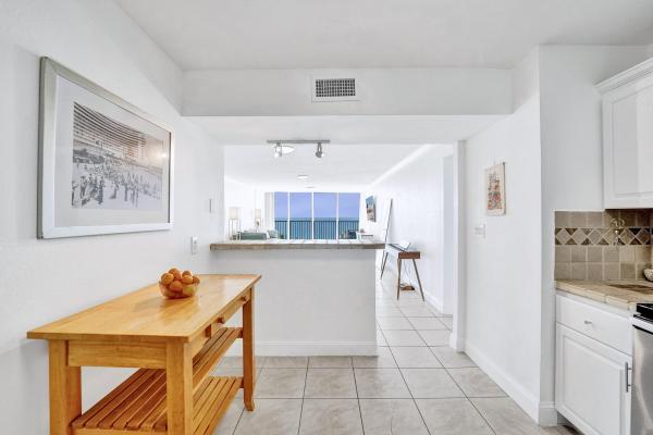 Grenoble At Quadomain, 2101 S Ocean Dr #801, Hollywood, Florida 33019, image 1