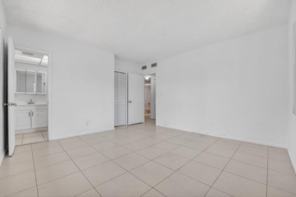Coco Cay, 760 SE 2nd Ave #216D, Deerfield Beach, Florida 33441, image 3