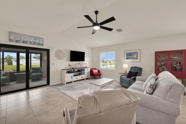 Spanish Lakes One, 22 Alta Loma, Port St. Lucie, Florida 34952, image 2