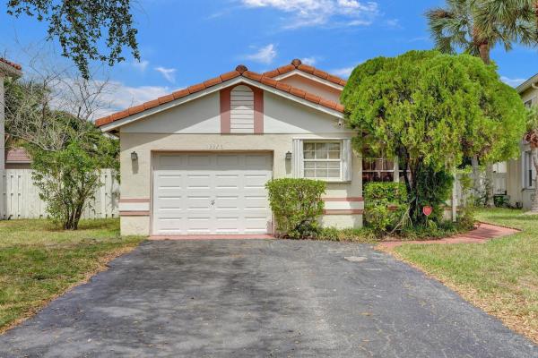 Sawgrass Plantation, 13525 NW 5th Ct, Plantation, Florida 33325, image 3
