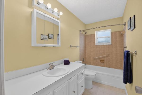 Palm Beach Leisureville, 1710 SW 20th St, Boynton Beach, Florida 33426, image 1