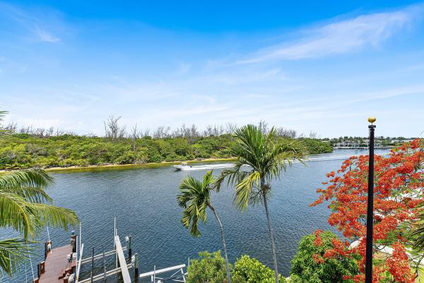 Ocean Vue, 453 NE 19th Ave, Deerfield Beach, Florida 33441, image 1